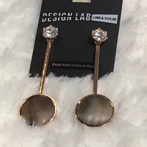 NWT Design Lab Lord & Taylor Women’s Single Rhinestone Gold Tone Drop Earrings - Picture 8 of 9